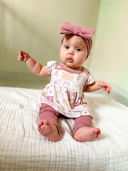 Cottage Picnic Mauve Headband Bow